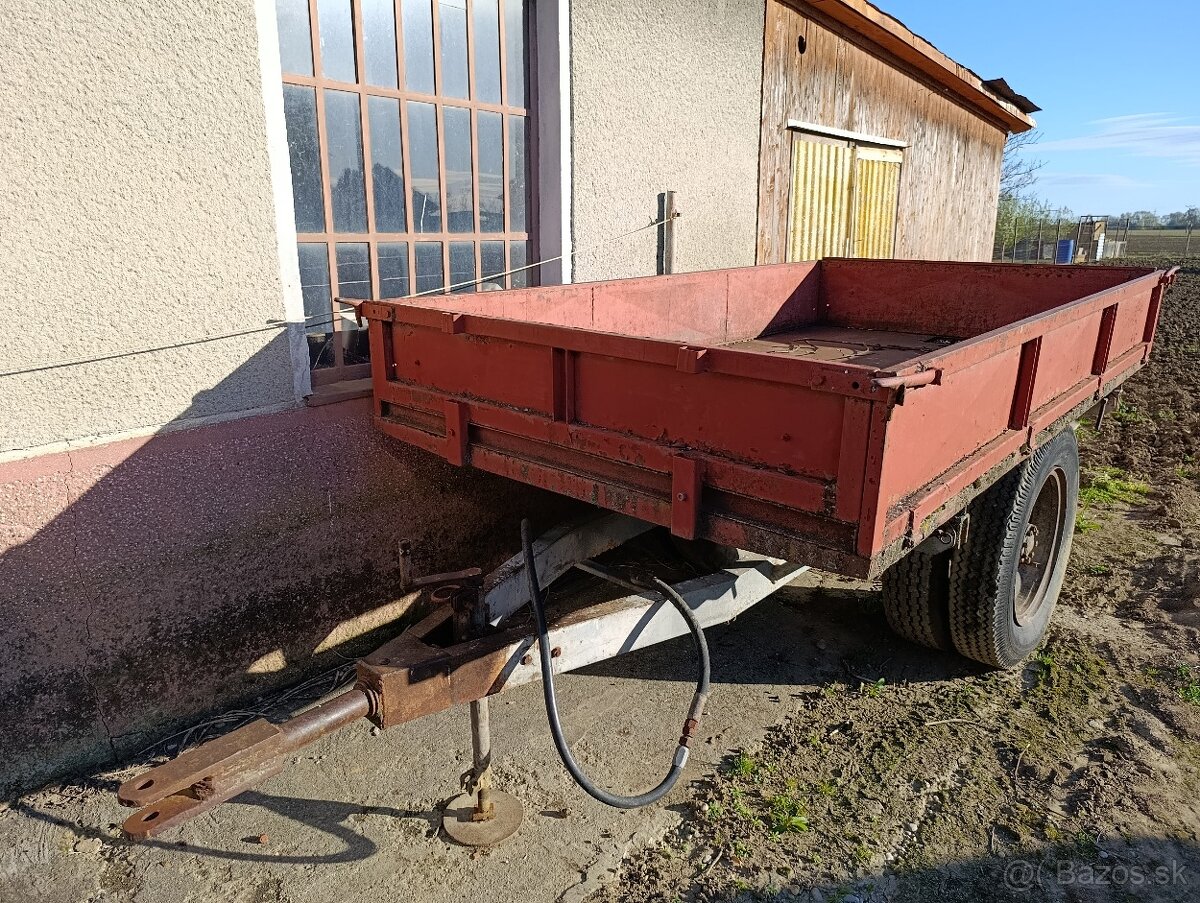 Vlečka za traktor - 2