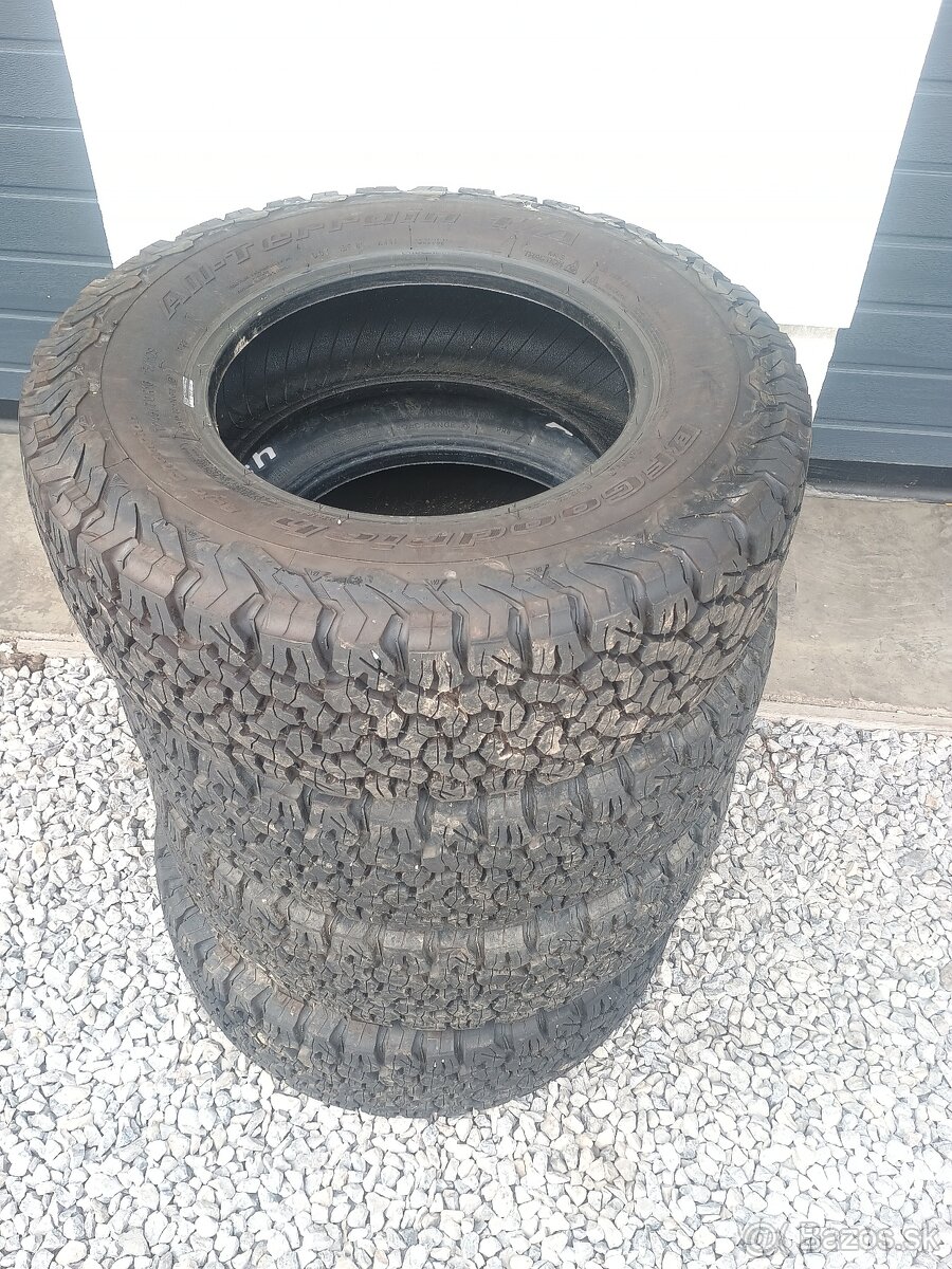 All-Terrain pneumatiky 245/70R16 - 2