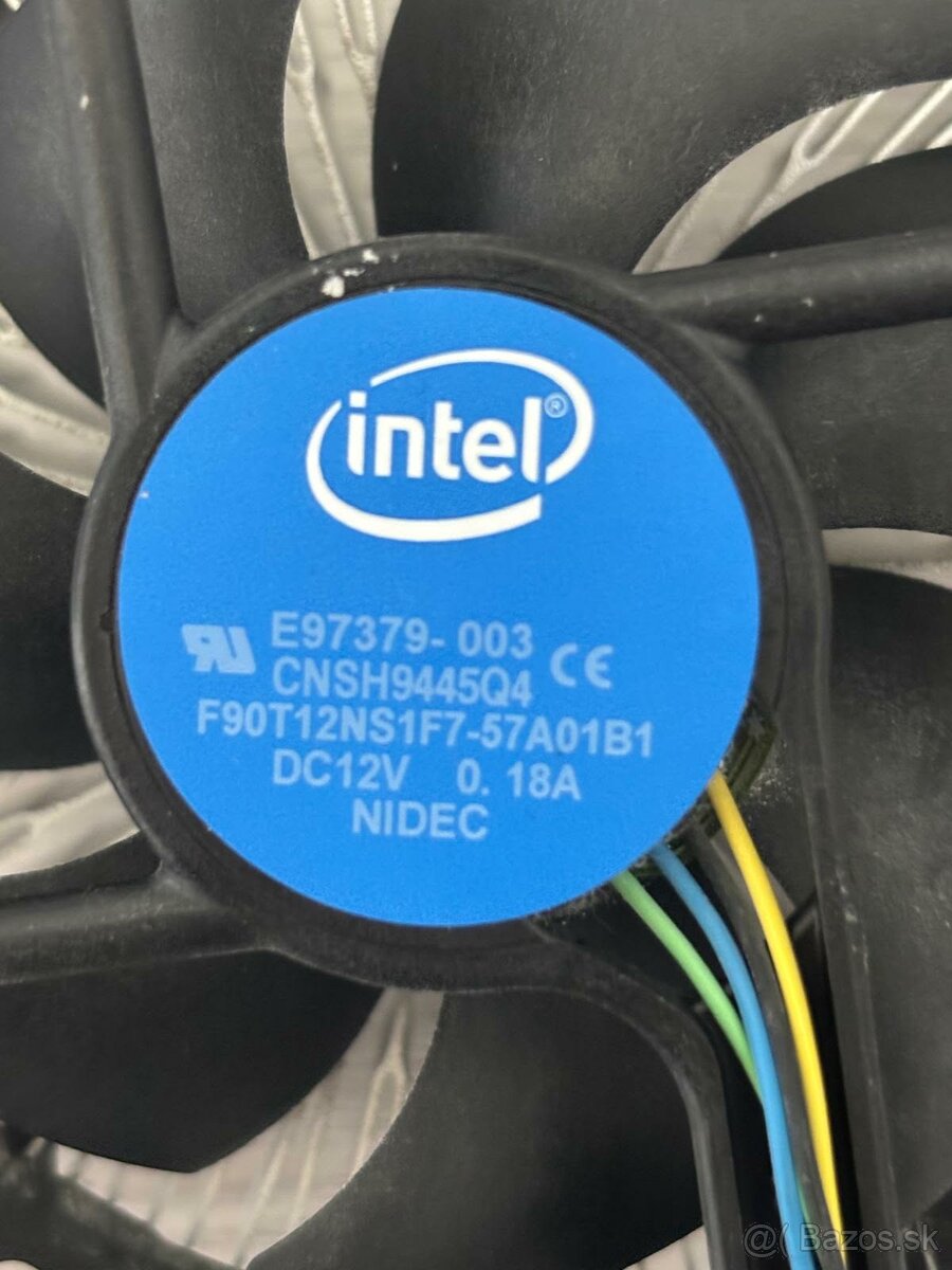chladič / ventilátor procesora Intel - 2