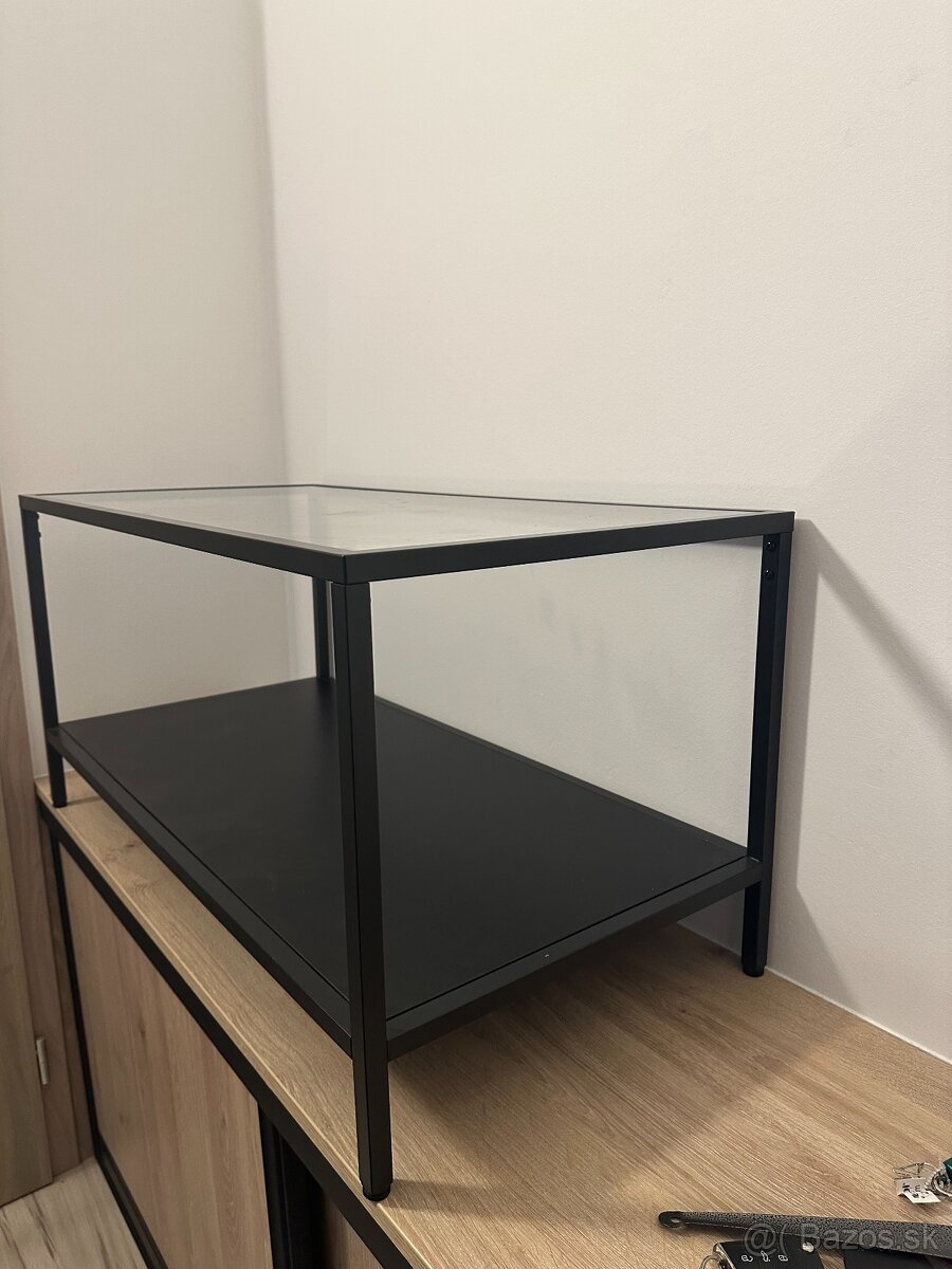 Sklenený konferenčný stolík do obývačky - 2