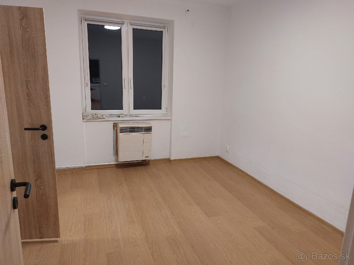 2 izbový nezariadený byt na prenájom - 2