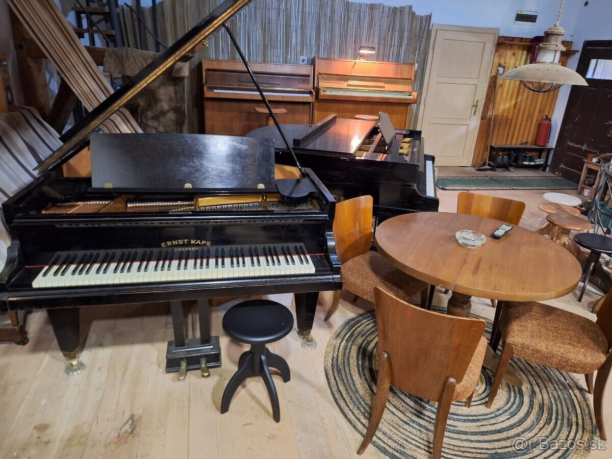 Galerie klaviry pianina - 2