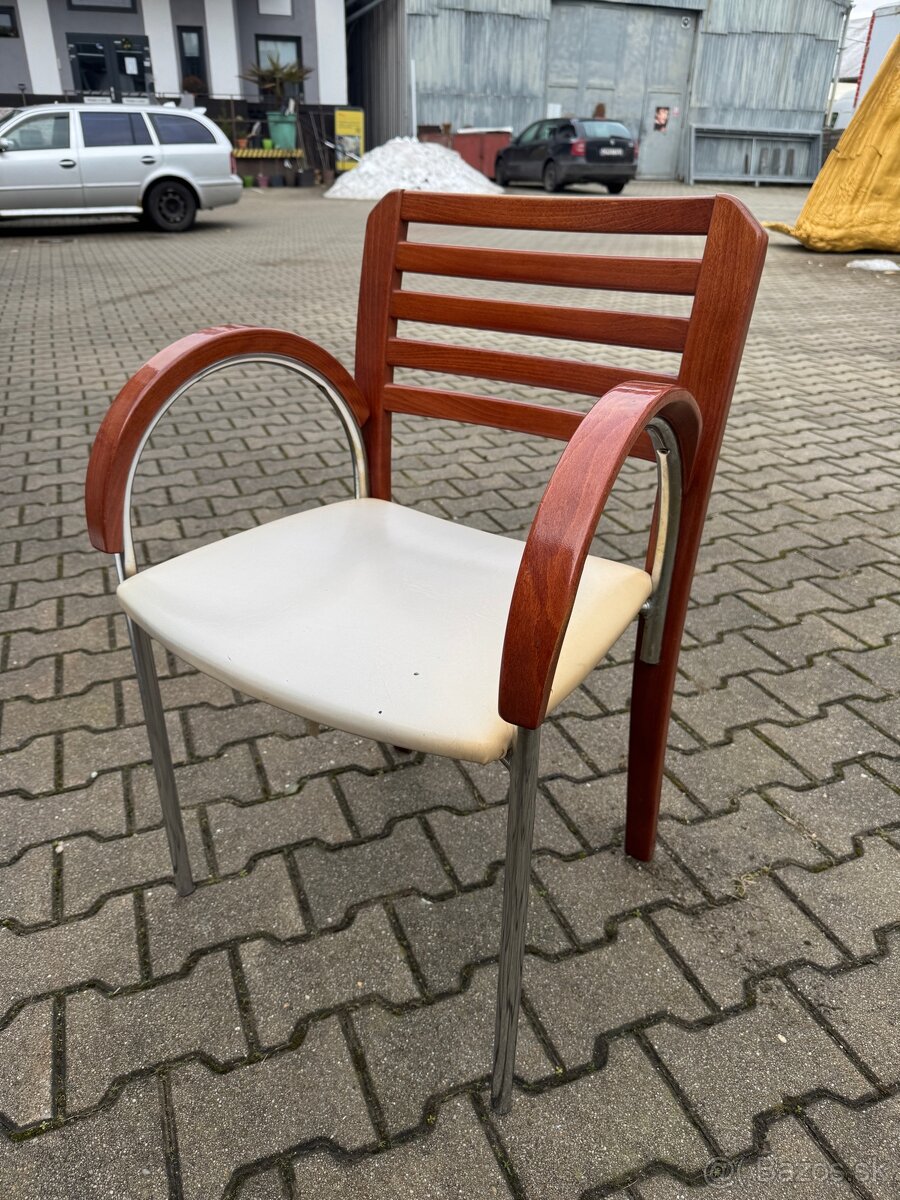 Predám stoly a stoličky lacno - 2