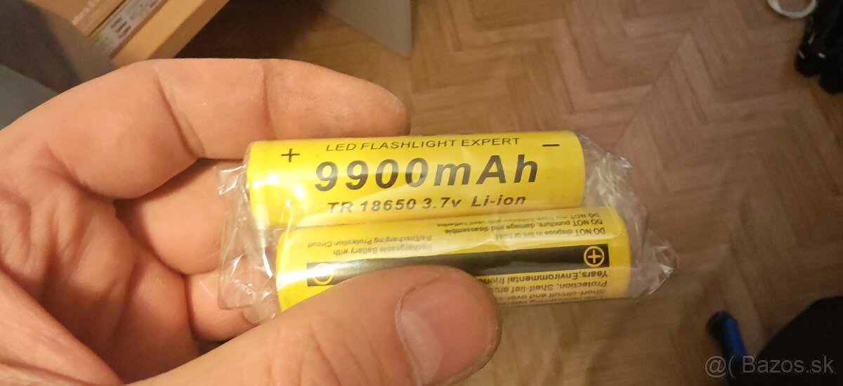 Nabijacie baterie TR18650 - 2