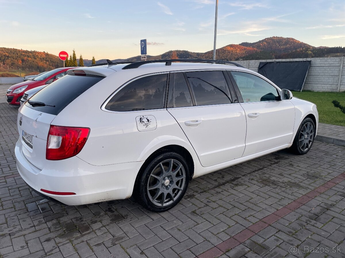 Škoda Superb 2 2.0Tdi 2011 - 2