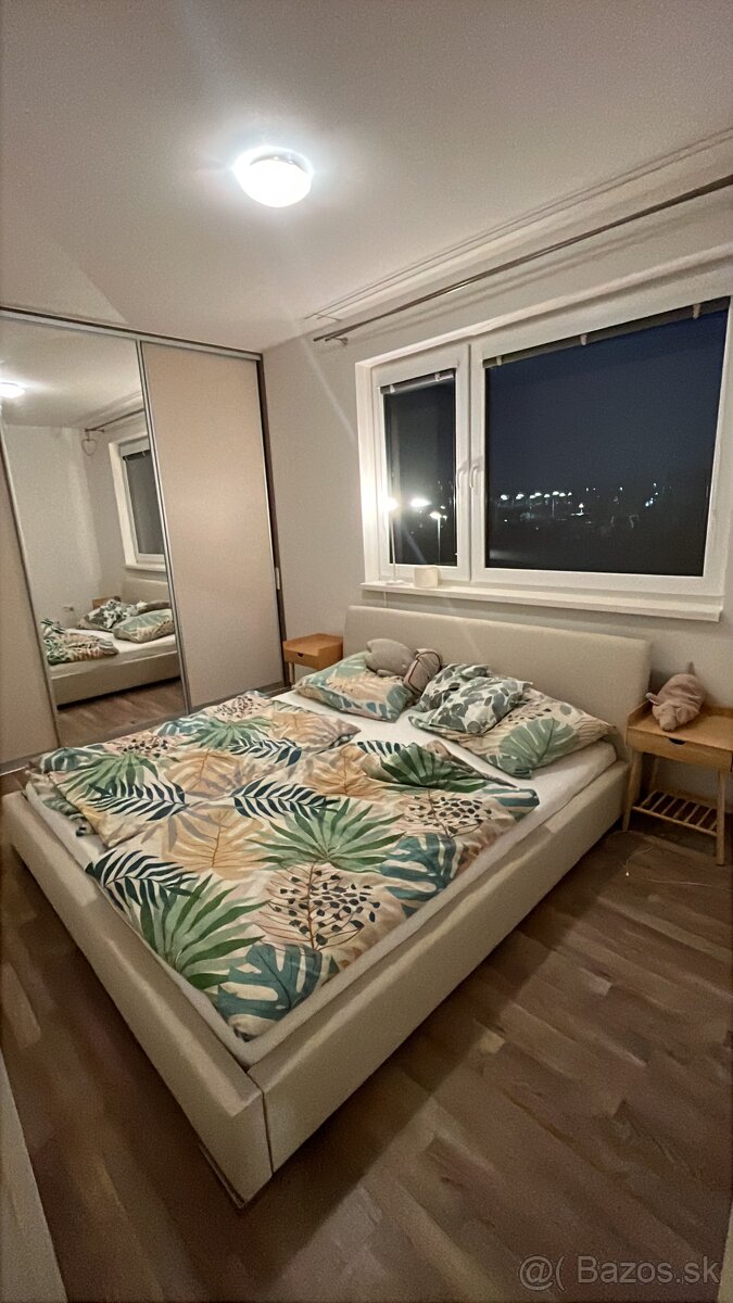 Čalúnený rám postele - 2