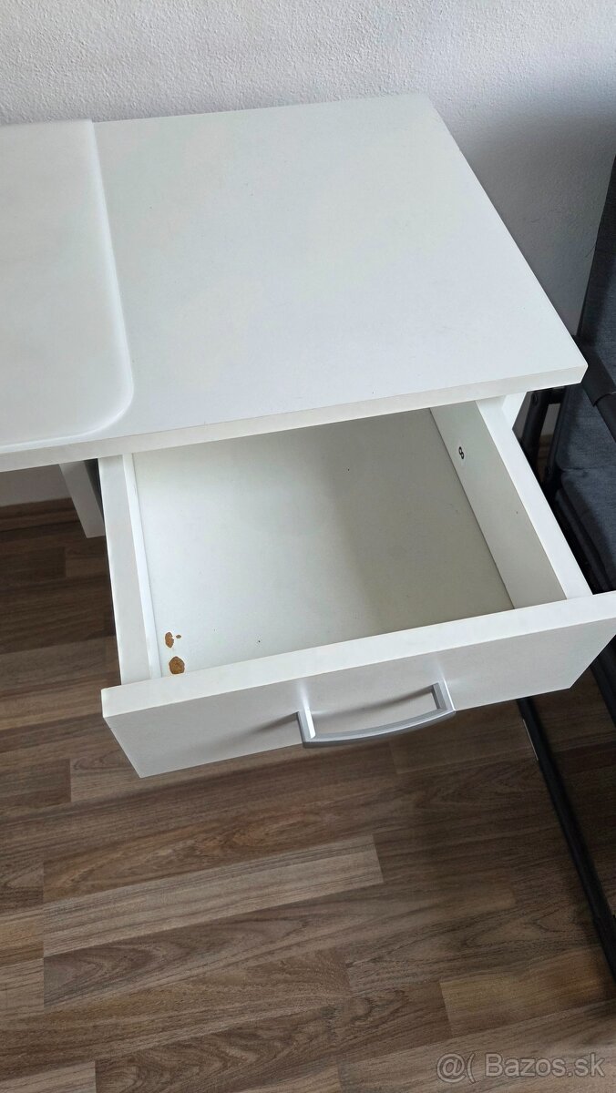 Písací stôl so stoličkou - 2