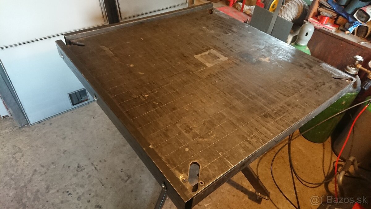 Zvaraci stol - 2
