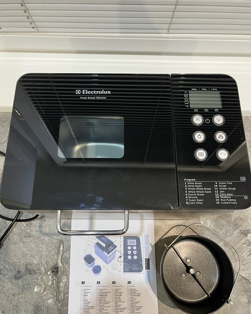 Electrolux EBM 8000 Pekáreň chleba a koláče - 2