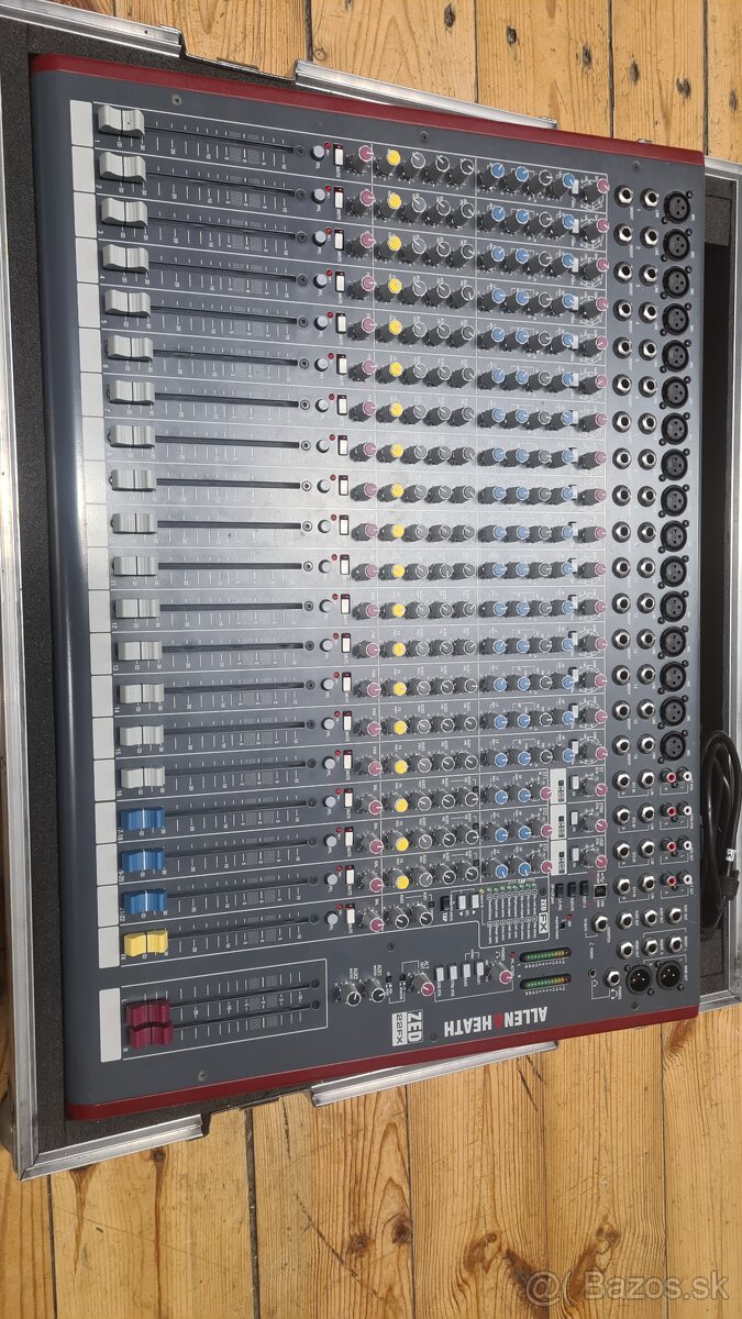 ALLEN&HEATH ZED 22FX - 2