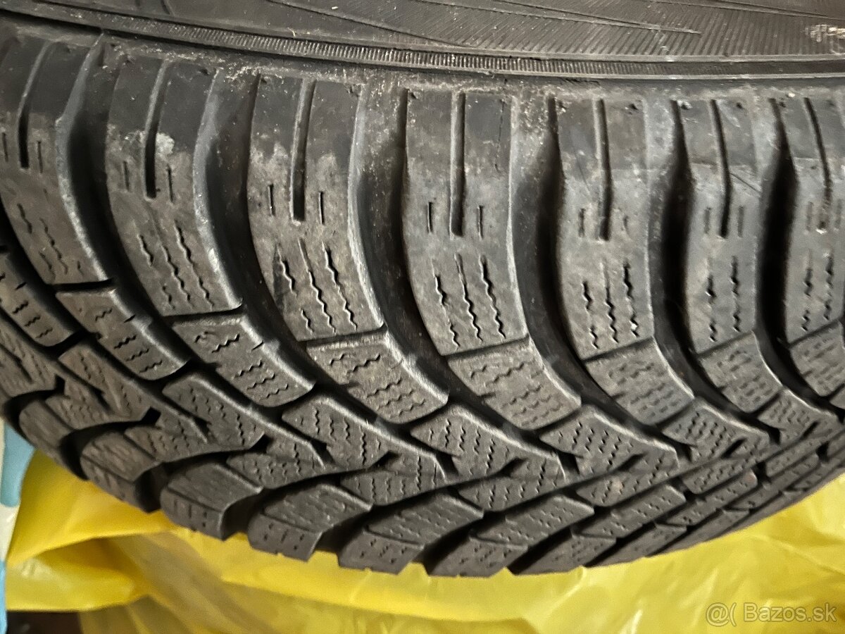 Nové zimní pneu + disky - 2