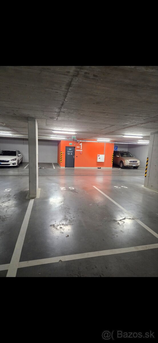 Na prenajom garazove statie - 2