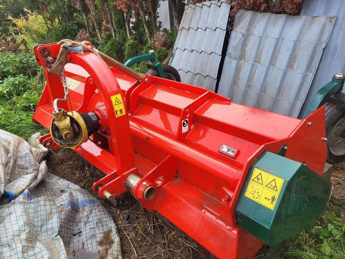 Mulcovac v top stave kukurica strnisko - 2