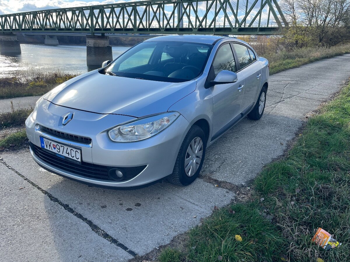 Renault Fluence 1.6 benzín, r.v.2010, 128000km - 2