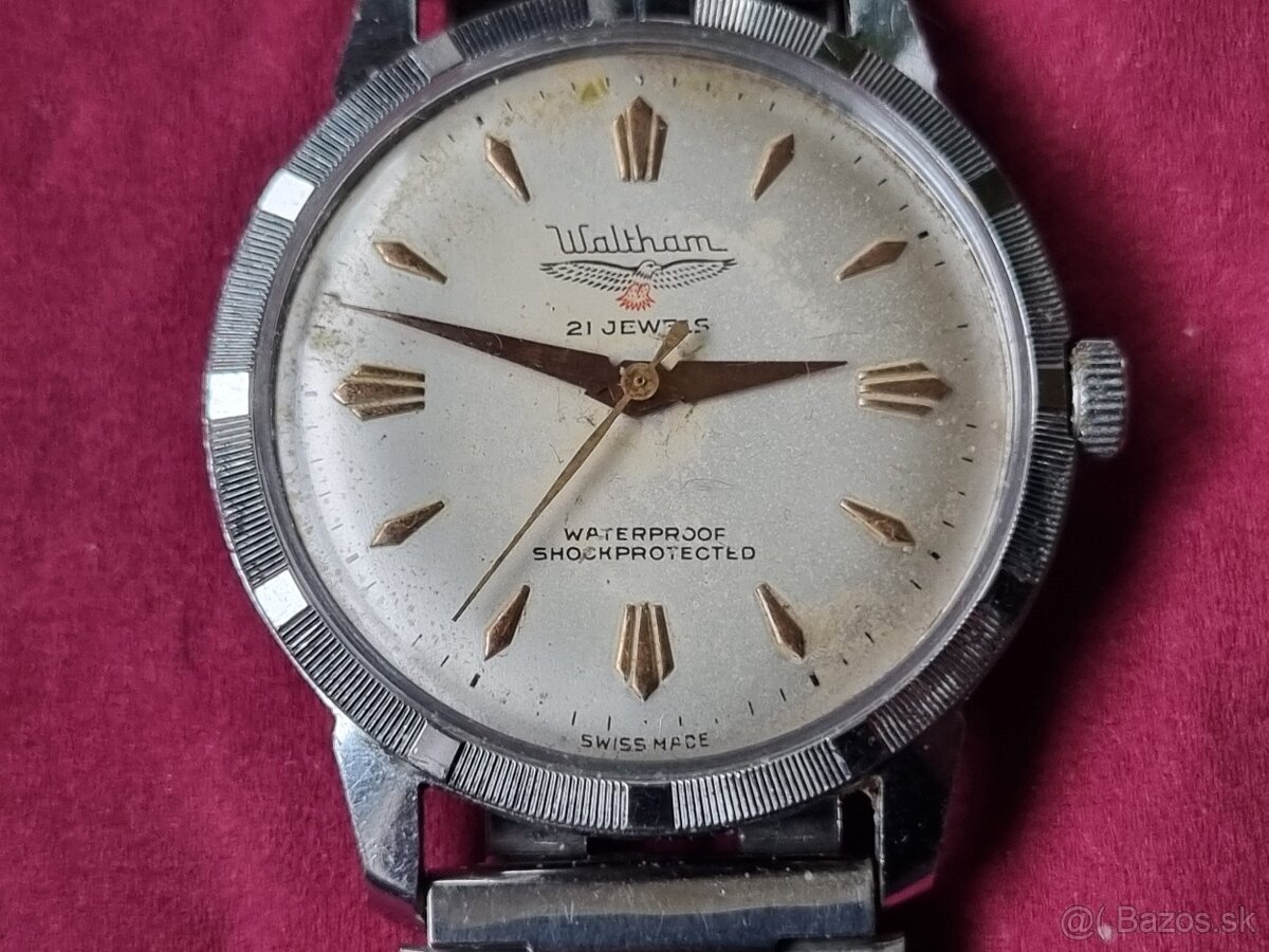 Náramkové hodinky,Waltham. - 2