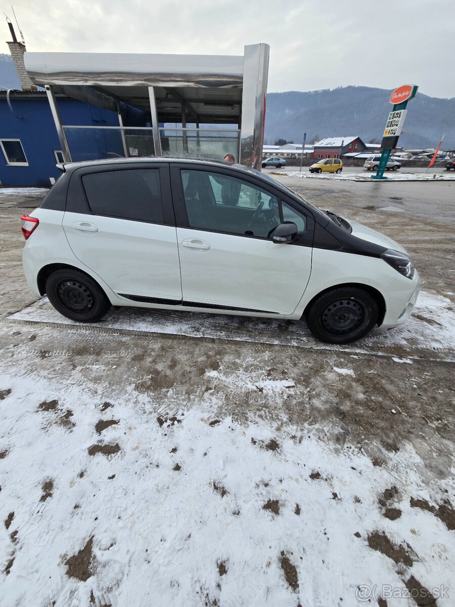 Toyota yaris 1.5 - 2