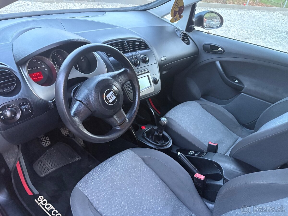 Seat Altea 1,6 benzín - Predám / Prenajmem - 2