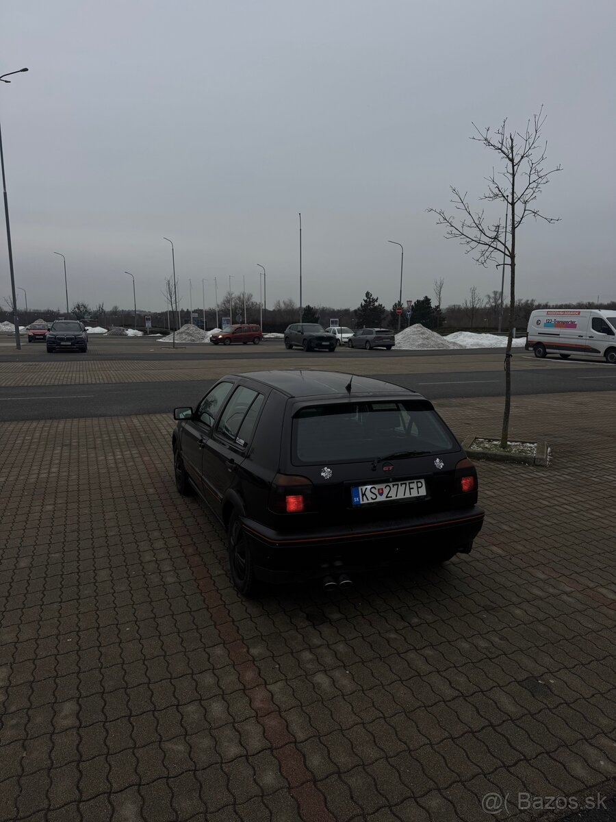Volkswagen golf 3 74kW. - 2