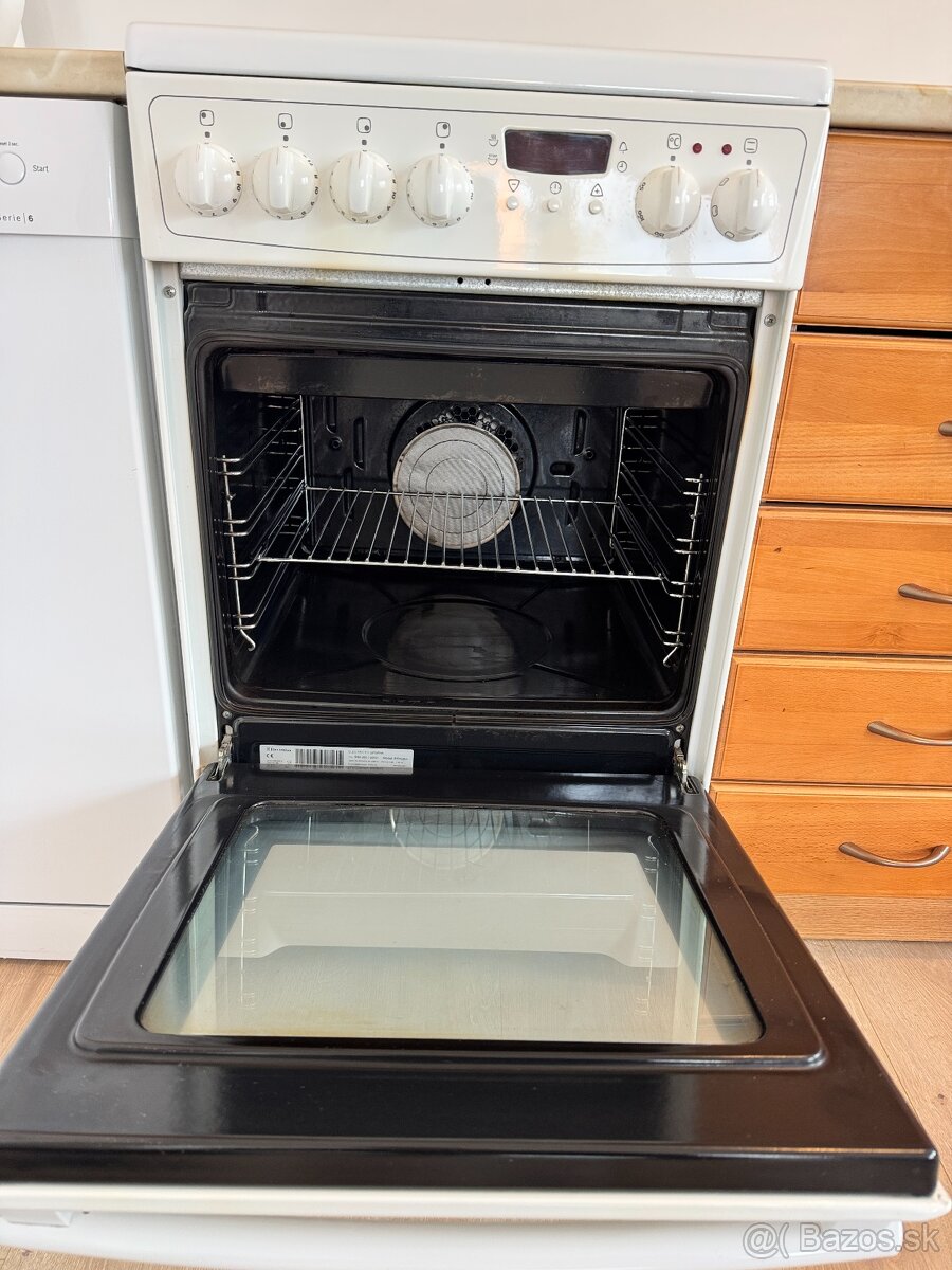 sporak Electrolux - 2