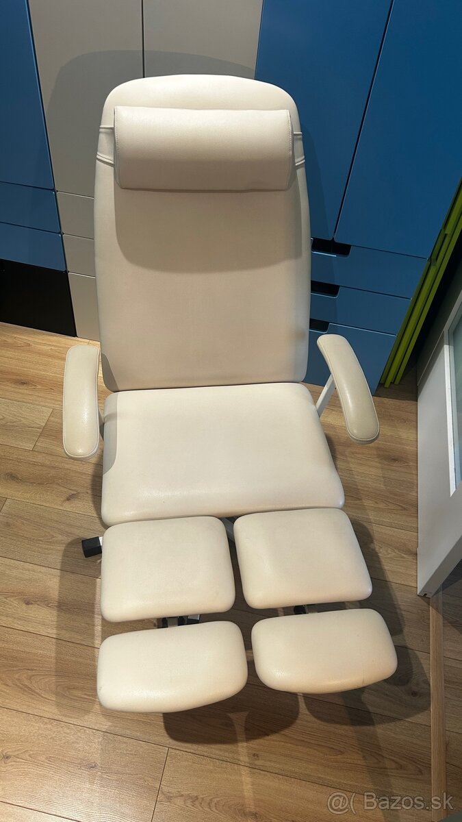 Pedikérske kreslo - 2