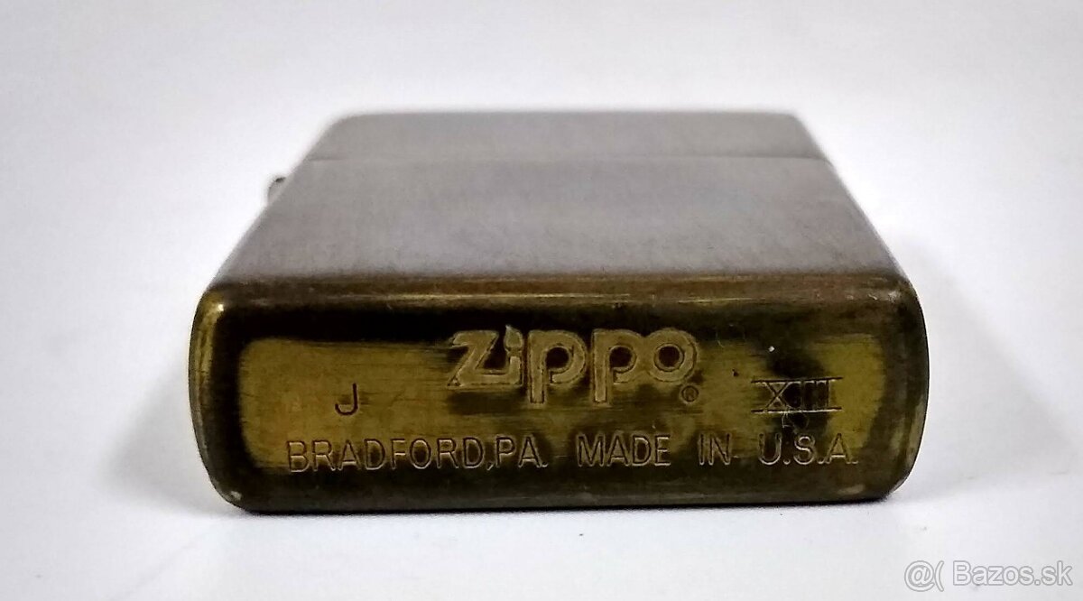 starý ZIPPO zapaľovač - 2