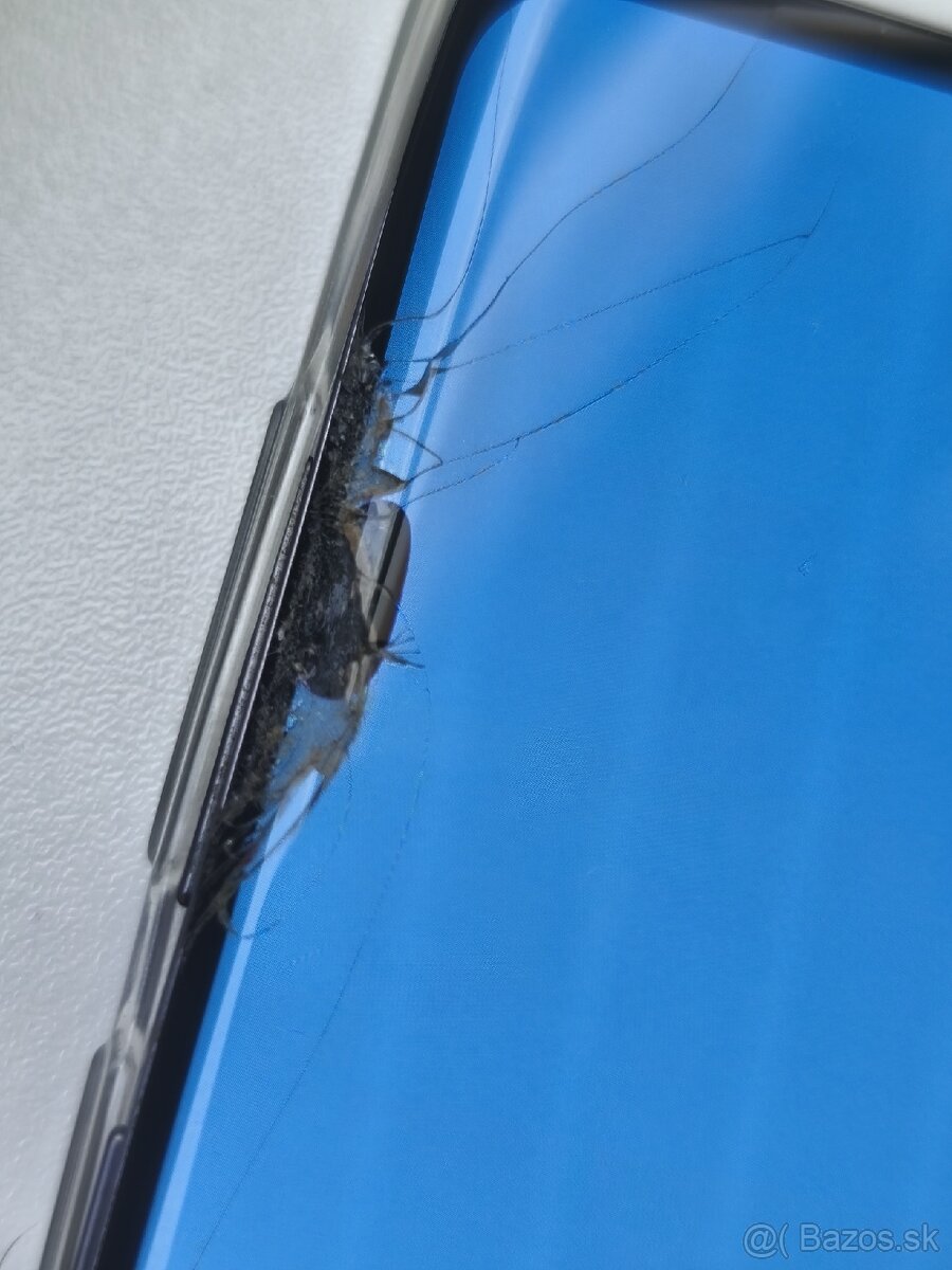 8/128GB Samsung S10+ - 2