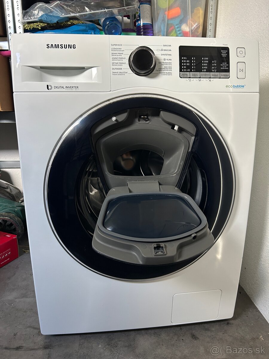 Práčka Samsung Addwash 7kg - 2