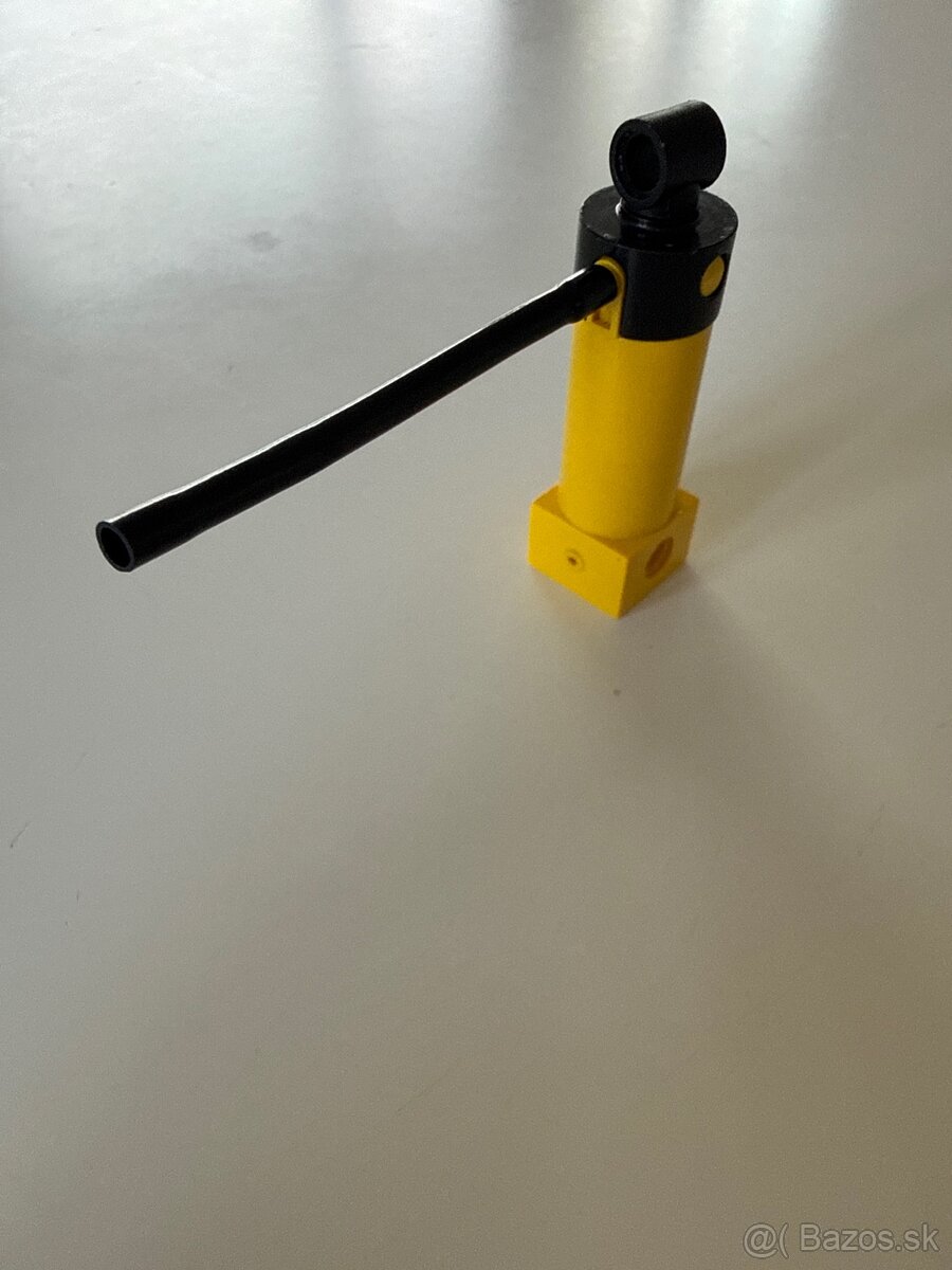 LEGO Technic pneumatický valec 48 mm - funkčný - 2
