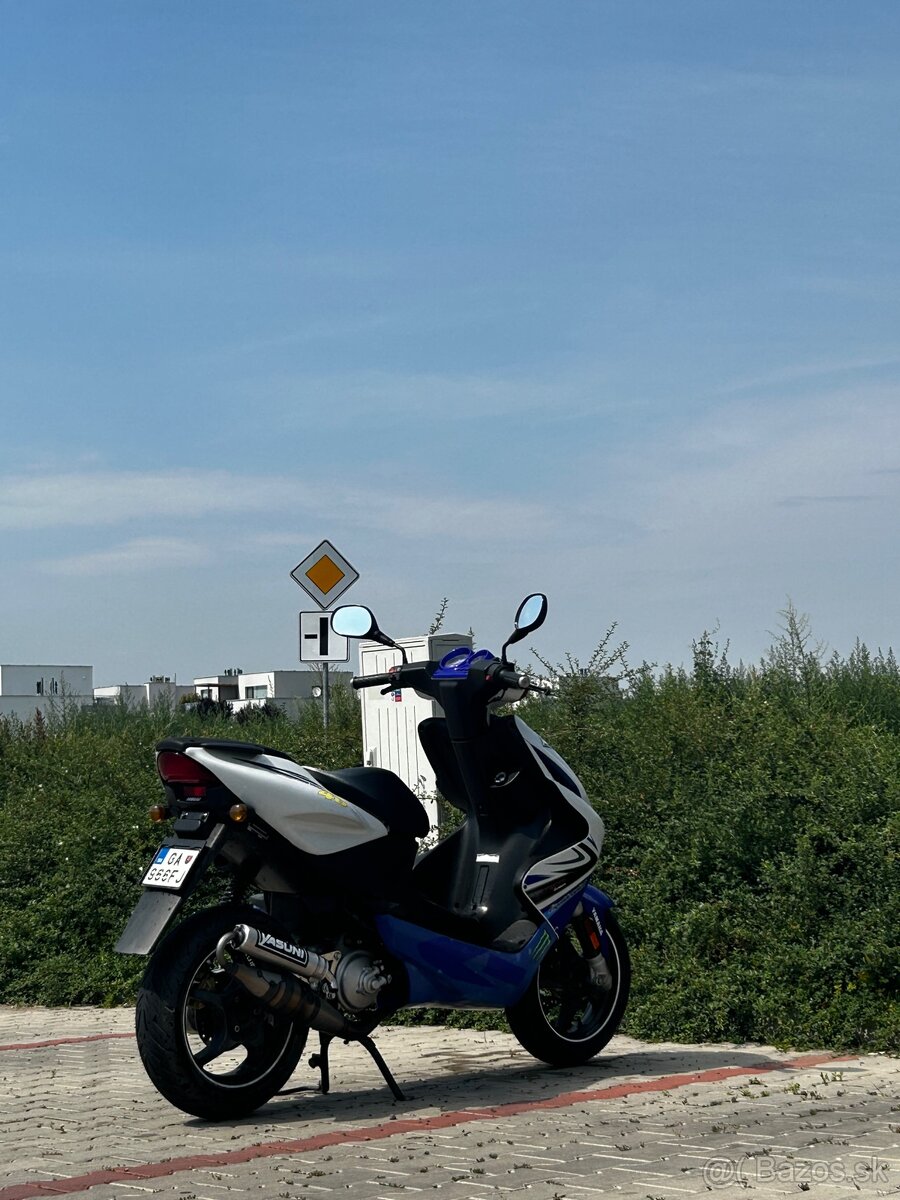 Yamaha Aerox 50cc - 2