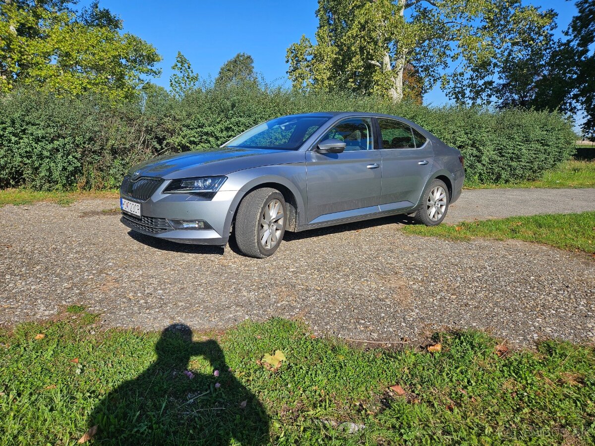 Škoda Superb 2.0TDI 110kw DSG - 2
