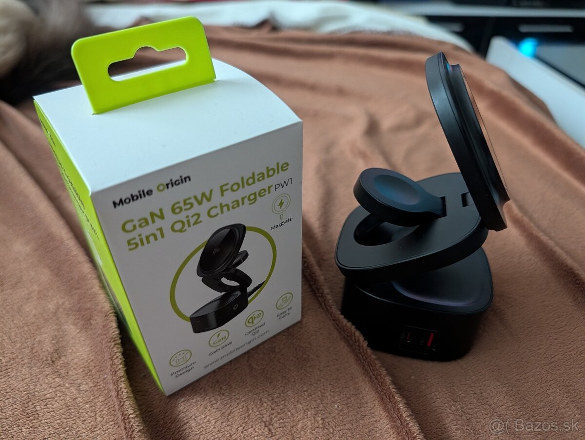 Mobile Origin 65 W GaN 5 in 1 Foldable Qi2 Charger PW1 - 2