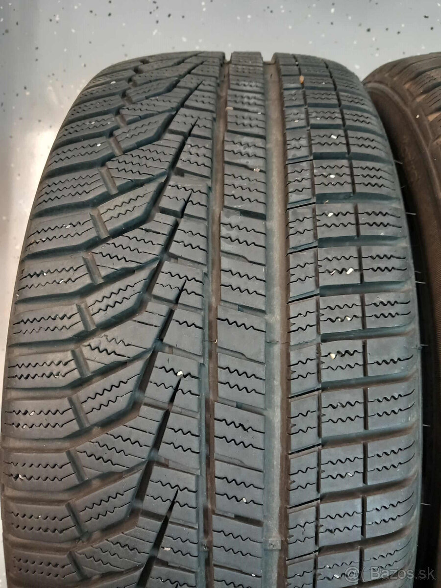 215/45 R16 90H M+S zimné Hankook 2kusy ako nové - 2