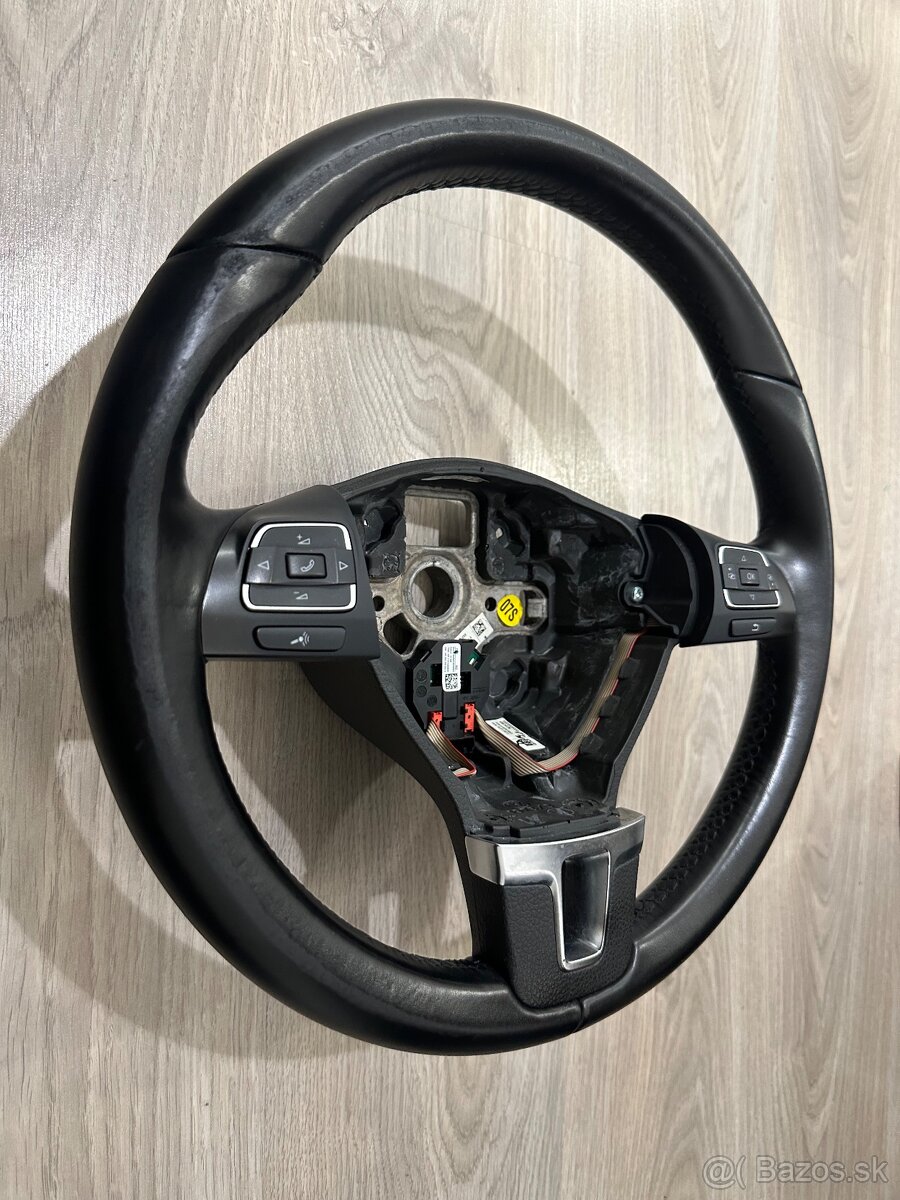 Trojramenný kožený volant vw group - 2