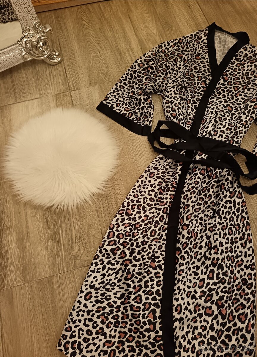 Luxusný dámsky župan - 2