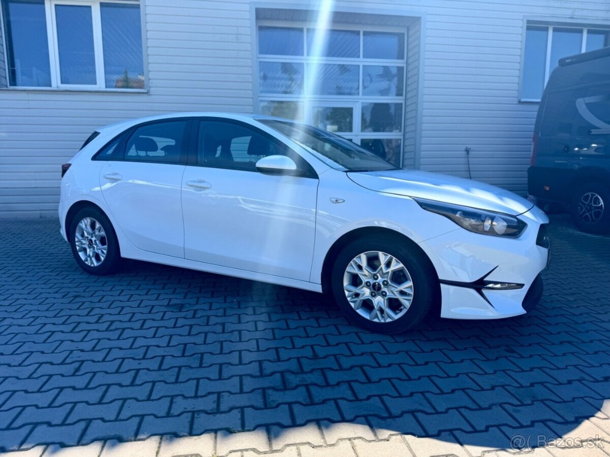 Kia Ceed 1.5T-GDI-118kW-AUTOMAT-ČR-DPH- - 2
