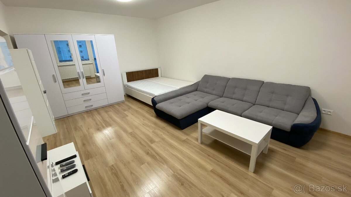 1-izbový byt Dubnica nad Váhom - 2