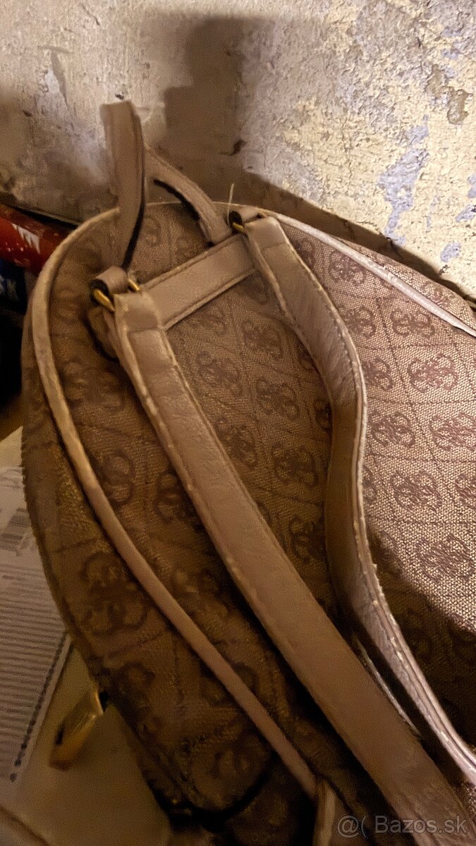 Ruksačik Guess - 2