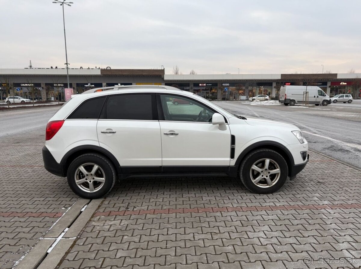 Opel Antara 2.2 CDTi 2016 MAX VÝBAVA - 2