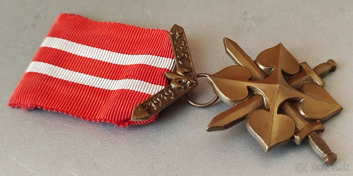 Predam junácky kríž-bronzový. - 2