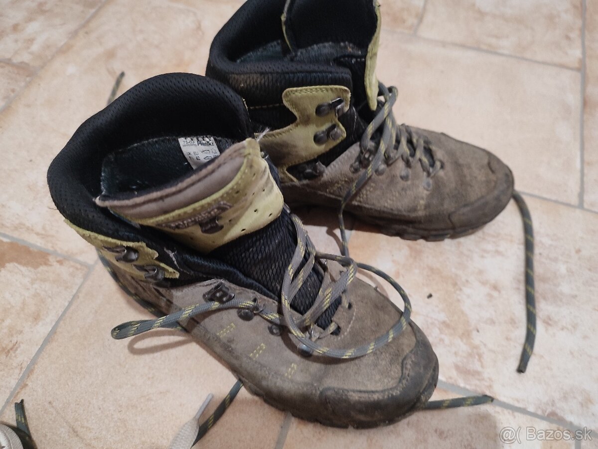 Kožené tenisky PUMA v 40, aj do dazda, ako nové - 2