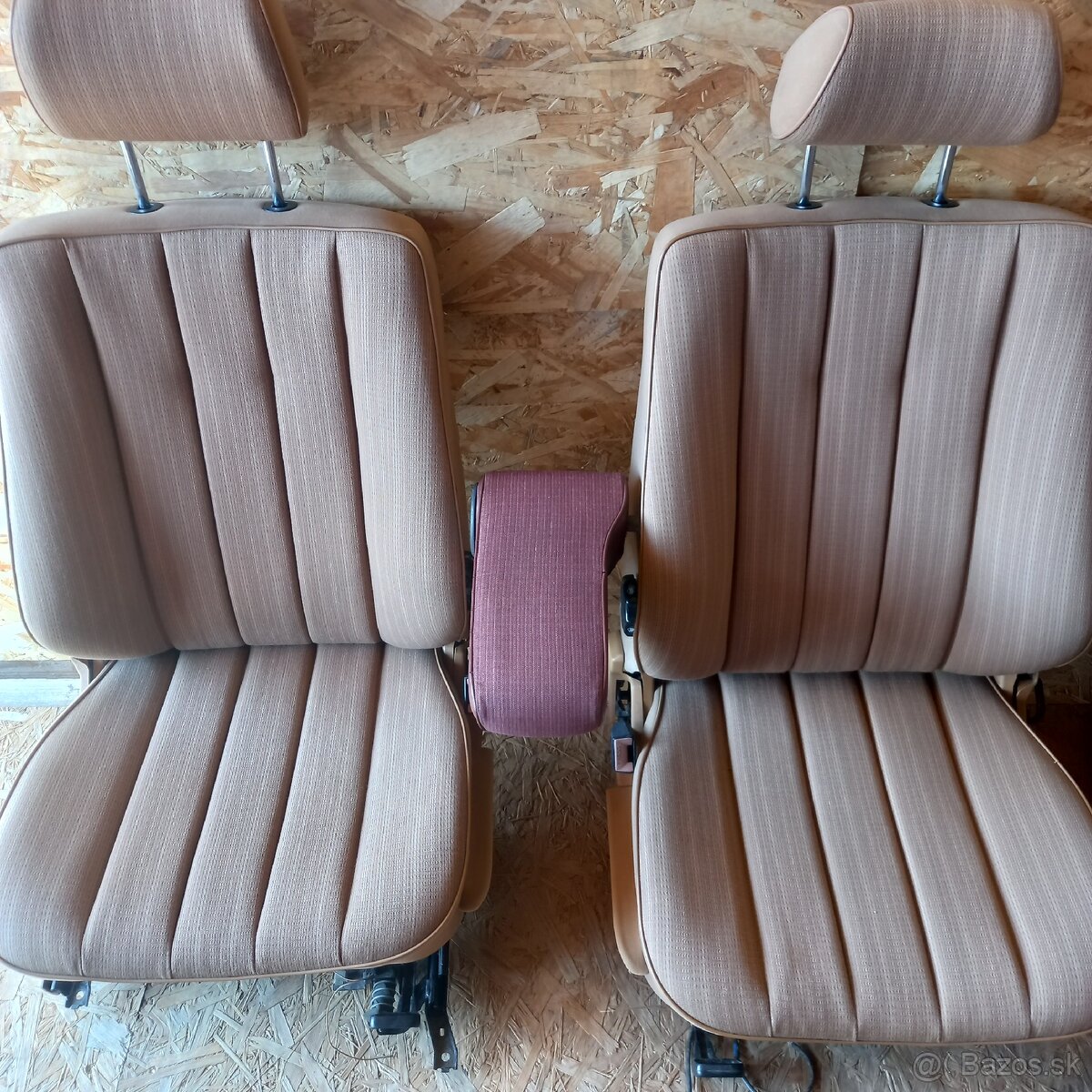 Mercedes w124 Coupe sedenie - 2