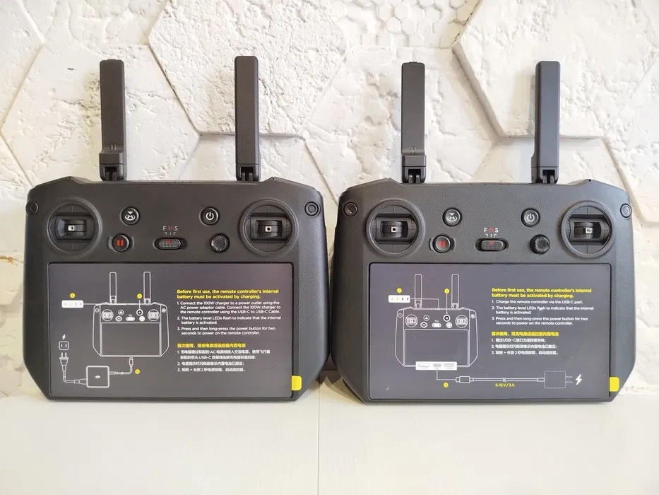 Profesionální ovladač DJI RC pro - 2