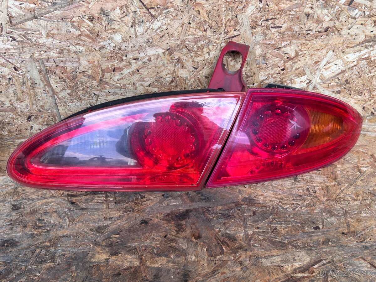 Seat Leon 1P Zadné svetlá - 2