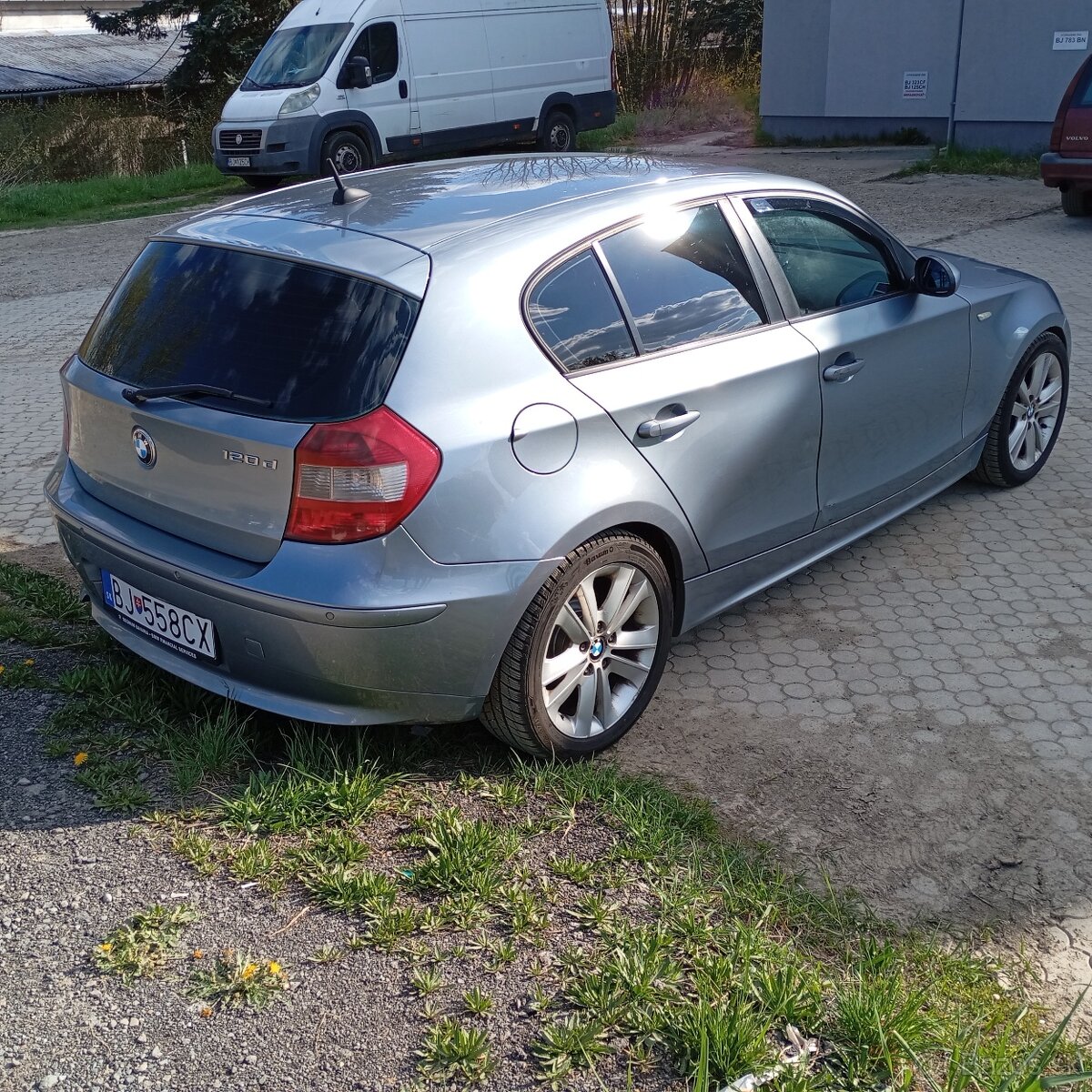 Predám BMW 120d - 2