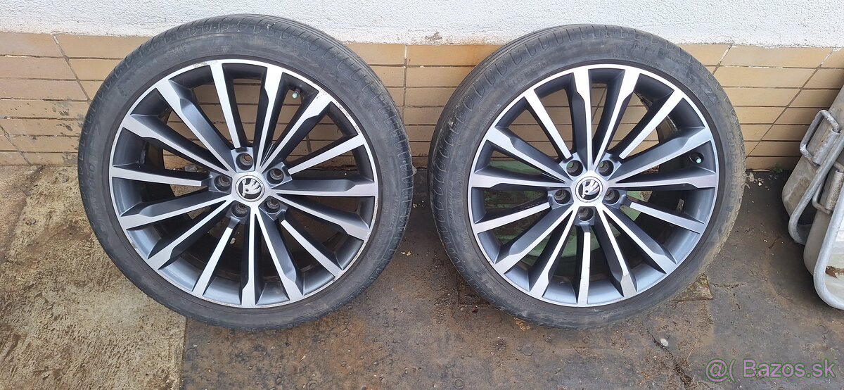 Hliníkové disky r19 trinity - 2