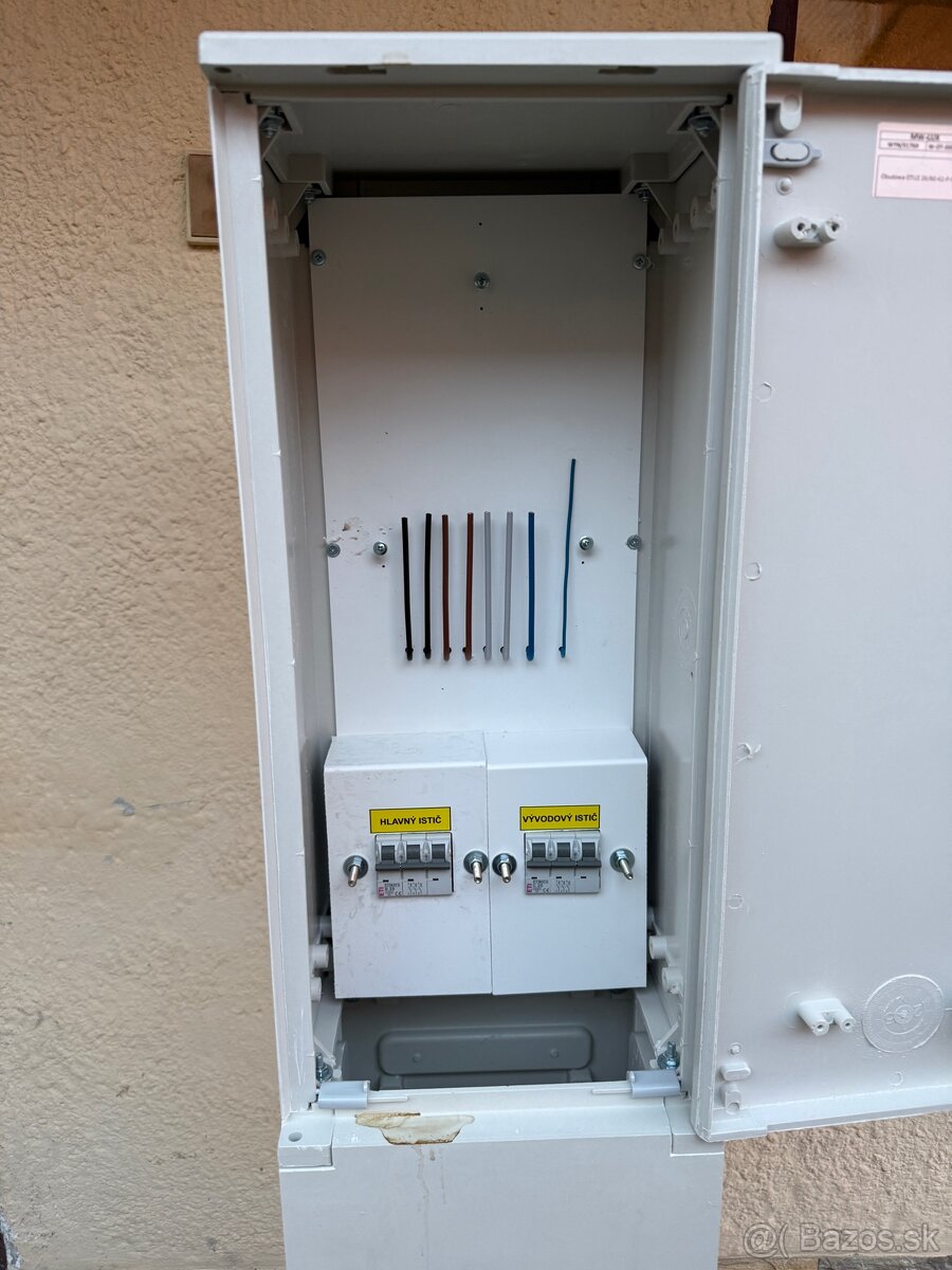 Predám elektromerovy rozvádzač - 2