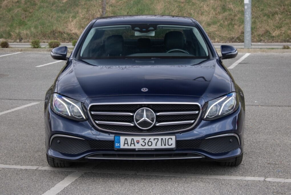 Mercedes-Benz E trieda 200, 9G-Tronic - 2