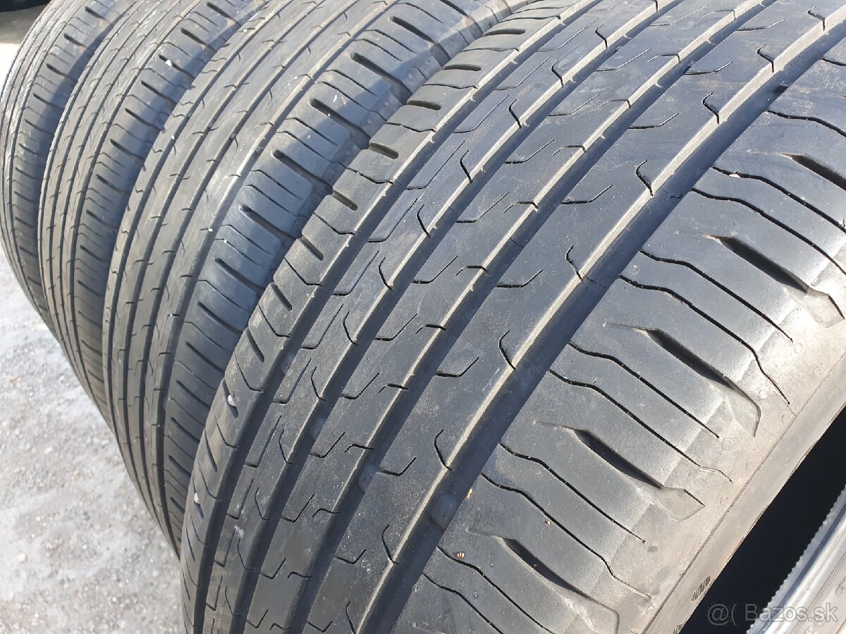 235/55R18 Continental - 2