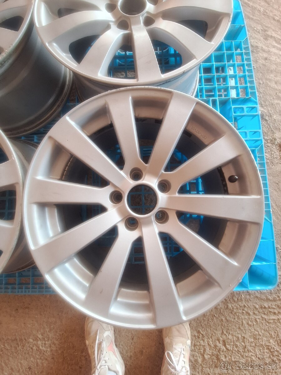 R17 5x112 - 2