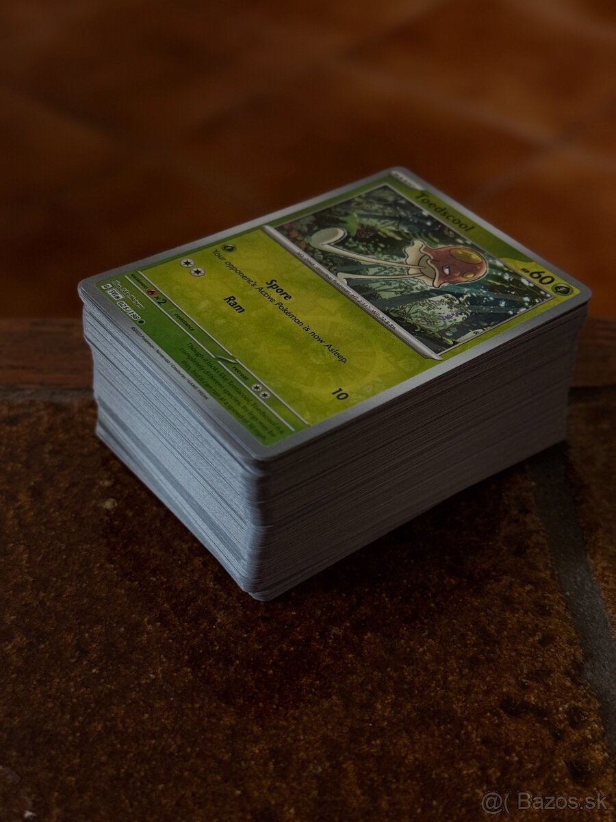 Zmes Pokémon kariet 129ks - 2